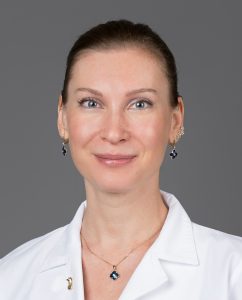 Dr. Linhares Headshot